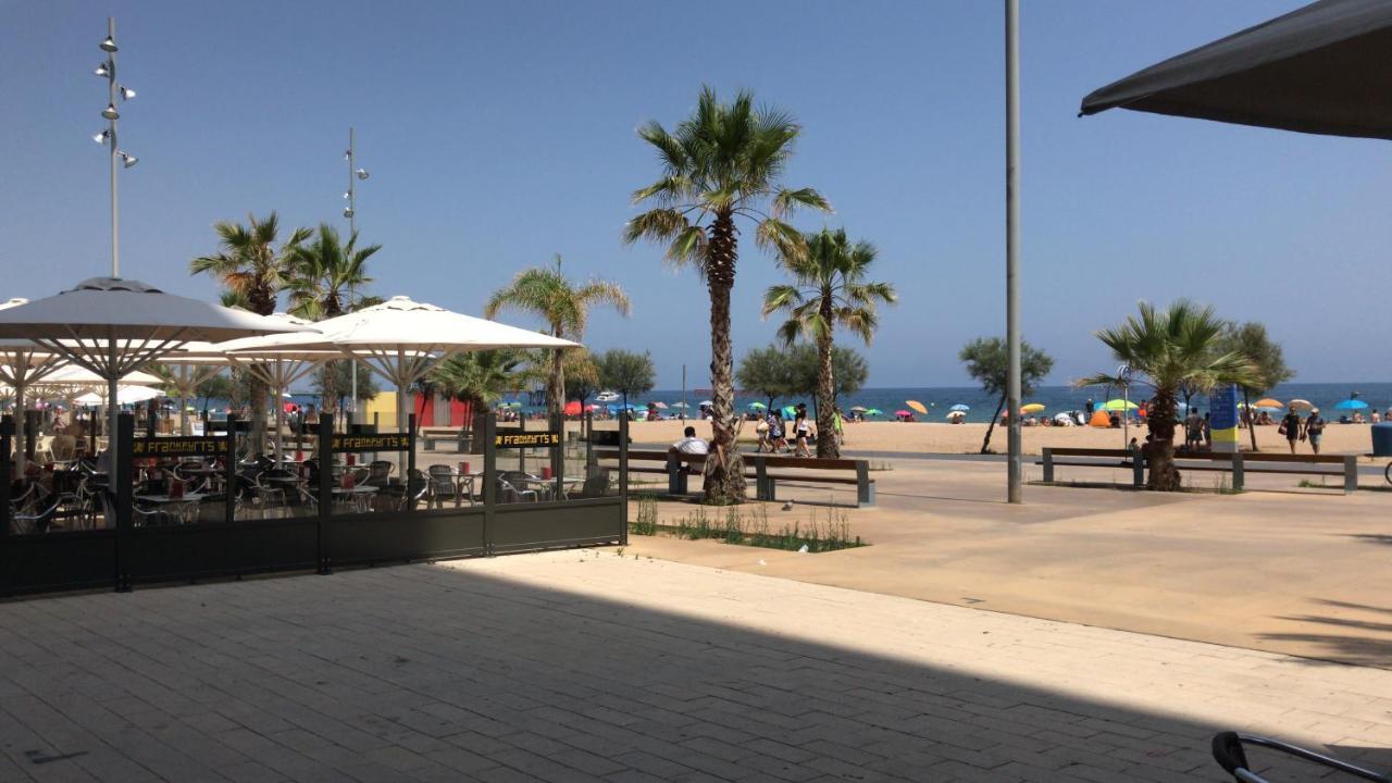 Hospedaje Dado De Baja Badalona Eksteriør billede