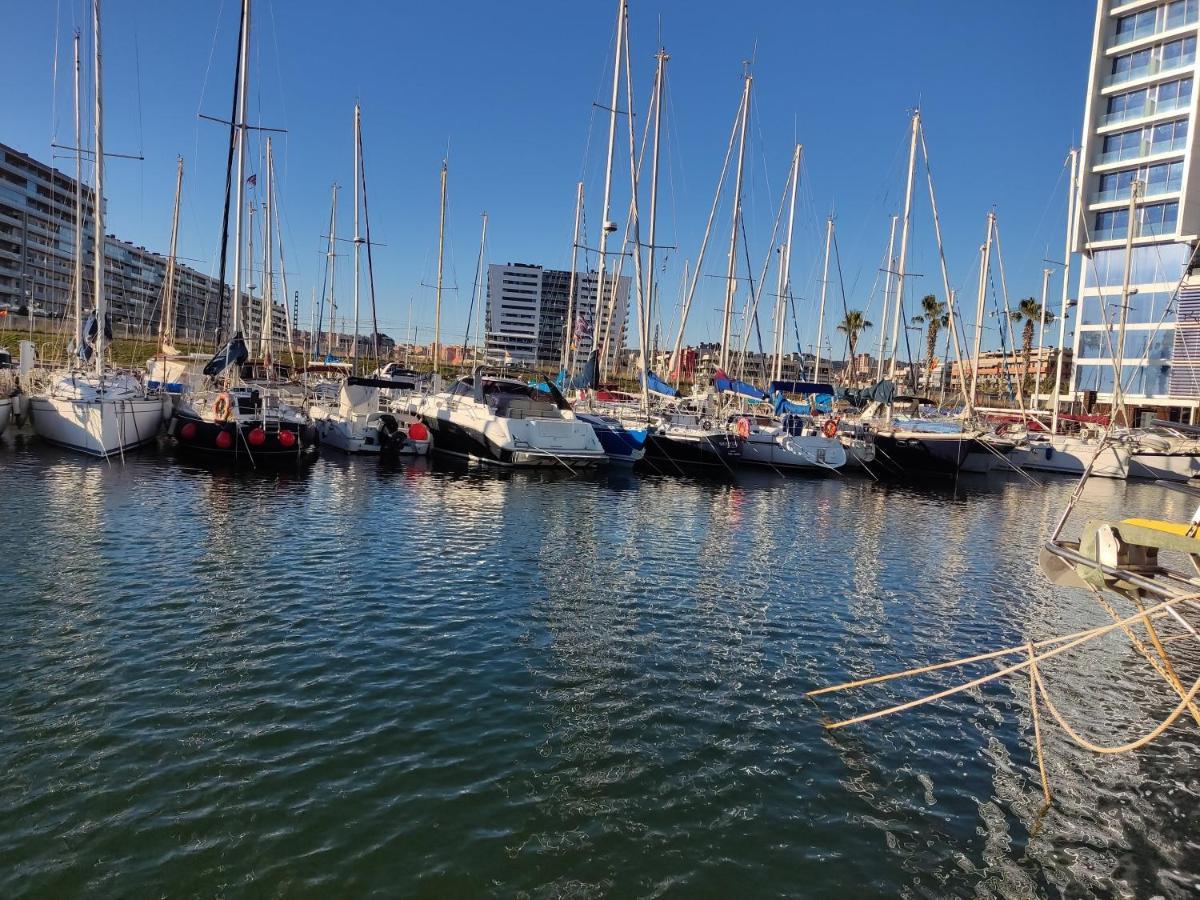 Hospedaje Dado De Baja Badalona Eksteriør billede